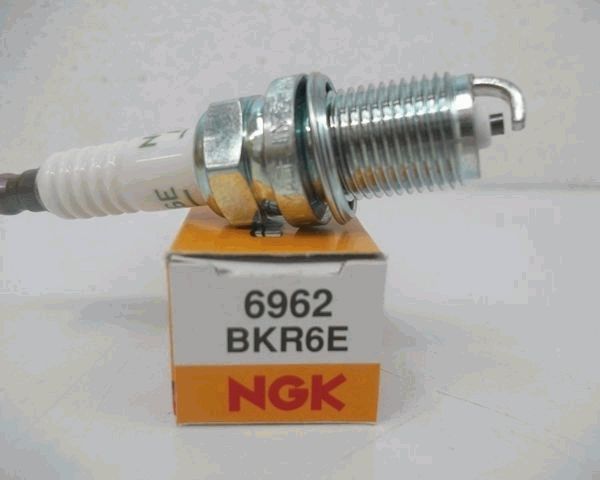 Свеча зажигания  NGK · BKR6E 6962